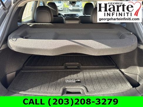 Used 2022 Nissan Rogue Sport SL image 11