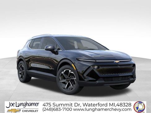 New 2026 Chevrolet Equinox EV LT FWD image 7