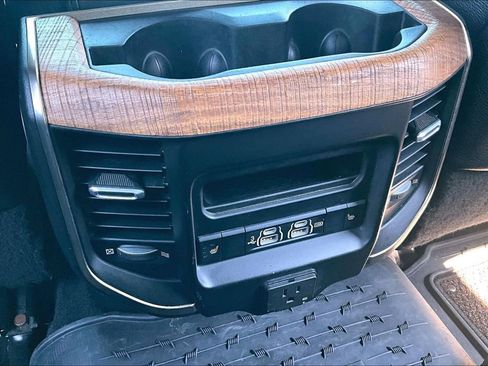 Used 2019 RAM 2500 Limited w/ Safety Group AWD/4WD image 11