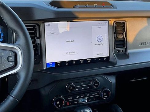 New 2025 Ford Bronco Big Bend w/ Black Diamond Package image 6