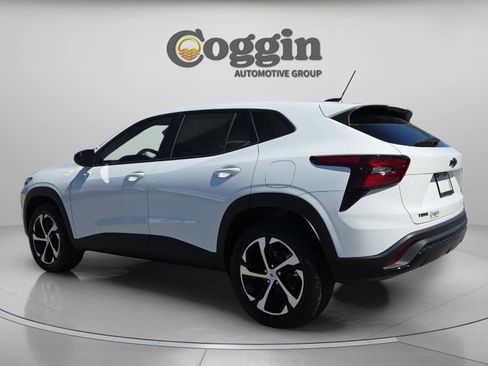 New 2026 Chevrolet Trax RS w/ Driver Confidence Package image 4