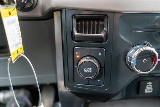 Used 2025 Ford F150 XLT w/ Equipment Group 301A Standard AWD/4WD image 26