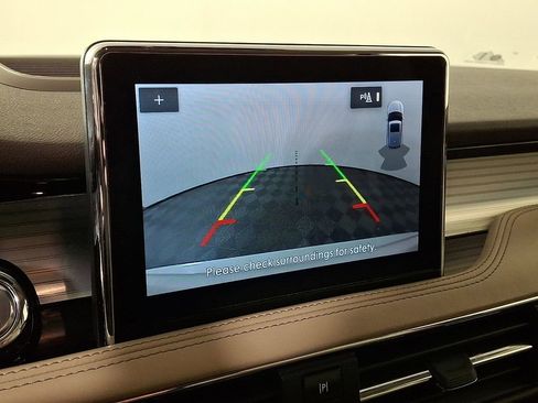 Used 2022 Lincoln Corsair AWD w/ Equipment Group 101A image 4