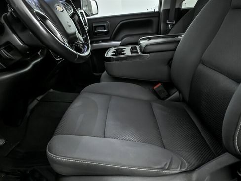 Used 2018 Chevrolet Silverado 1500 LT w/ All Star Edition image 18