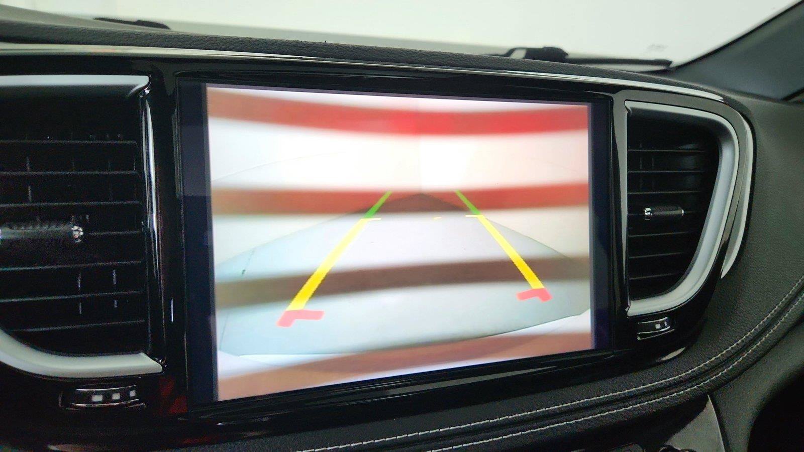 Used 2025 Chrysler Pacifica Limited FWD image 40