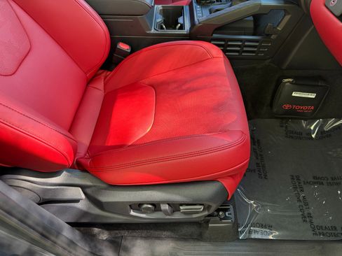 Used 2025 Toyota Tacoma TRD Pro image 59