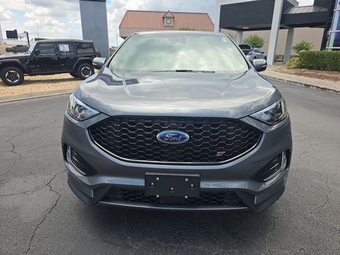 Used 2023 Ford Edge ST AWD/4WD image 2