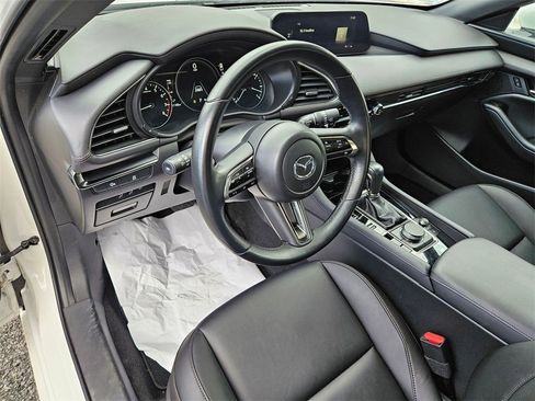 Used 2024 MAZDA MAZDA3 s image 9