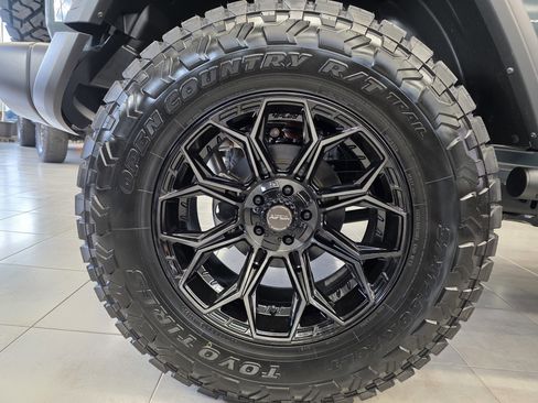 New 2025 Jeep Wrangler Unlimited Sport image 9