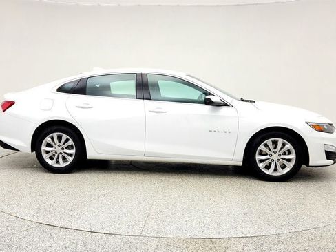 Used 2022 Chevrolet Malibu LT image 4