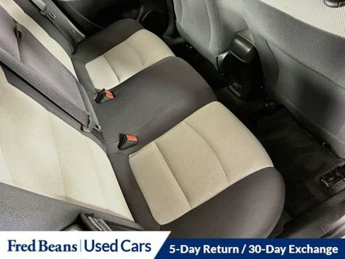 Used 2014 Chevrolet Cruze LS FWD image 38