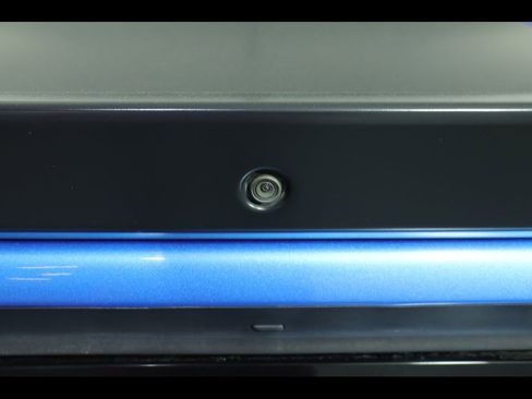 Used 2016 Dodge Challenger R/T image 24