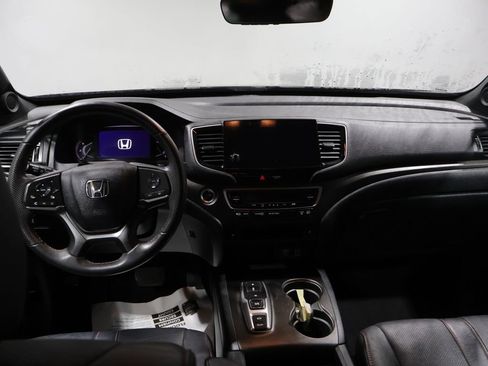 Used 2023 Honda Passport TrailSport image 15