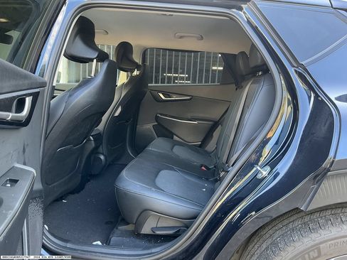 Used 2024 Kia EV6 Light RWD image 9