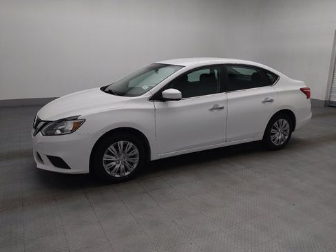 Used 2019 Nissan Sentra S FWD image 2