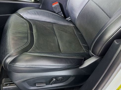 Used 2021 Ford Explorer ST w/ Equipment Group 401A image 24