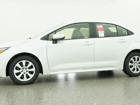 New 2026 Toyota Corolla LE FWD image 18