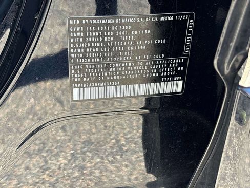 Used 2023 Volkswagen Tiguan SEL R-Line AWD/4WD image 32