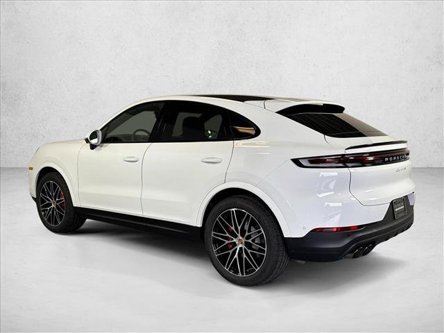 Used 2026 Porsche Cayenne S AWD/4WD image 3