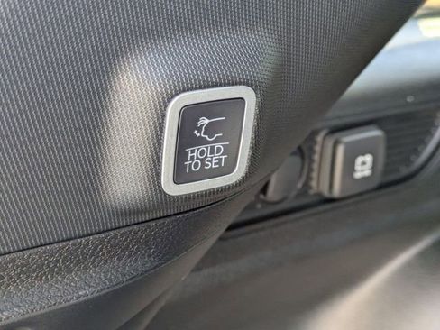 New 2025 Jeep Grand Cherokee Laredo RWD image 38