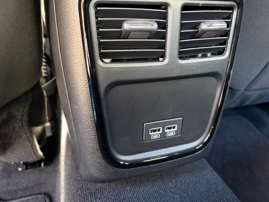 Used 2023 Dodge Charger SXT w/ Blacktop Package RWD image 28