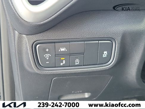 Used 2020 Kia Soul S FWD image 24