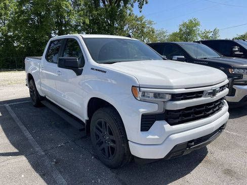 Used 2023 Chevrolet Silverado 1500 RST w/ Convenience Package II AWD/4WD image 14