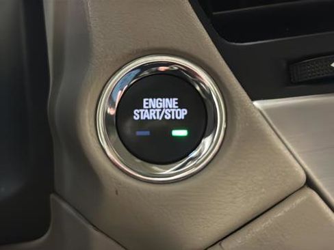 Used 2019 GMC Yukon Denali w/ Denali Ultimate Package AWD/4WD image 22