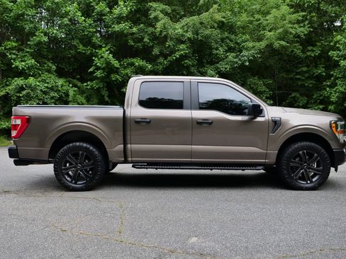 Used 2021 Ford F150 XL w/ Equipment Group 101A High RWD image 9