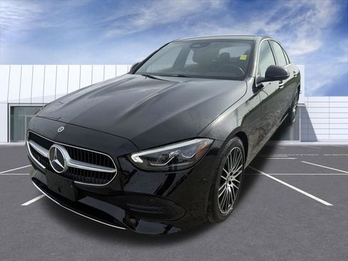 Used 2025 Mercedes-Benz C 300 4MATIC Sedan image 6