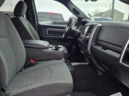 Used 2022 RAM 1500 Classic Warlock AWD/4WD image 19