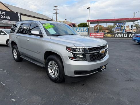 Used 2017 Chevrolet Tahoe LT RWD image 2