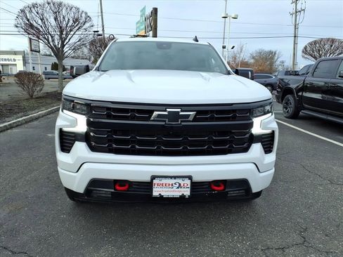 Used 2022 Chevrolet Silverado 1500 RST w/ Redline Edition image 2