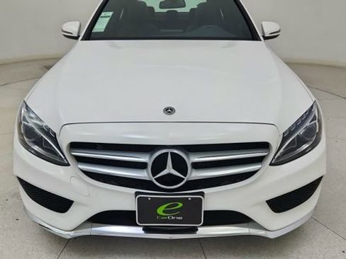 Used 2018 Mercedes-Benz C 300 Sedan image 9