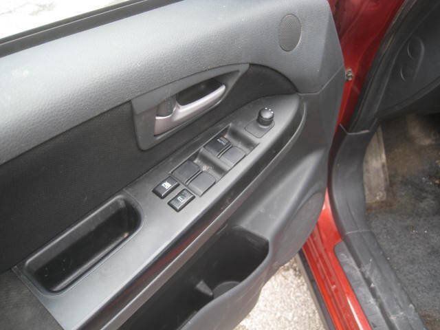 Used 2012 Suzuki SX4 Premium AWD/4WD image 19
