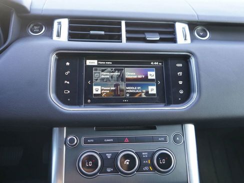 Used 2016 Land Rover Range Rover Sport SE AWD/4WD image 10