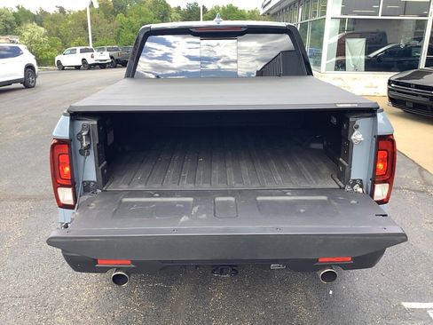 Used 2026 Honda Ridgeline Black Edition image 4