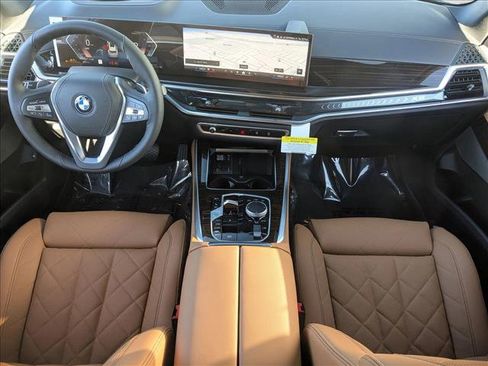 New 2026 BMW X5 xDrive50e w/ Climate Comfort Package image 15