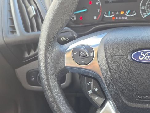 Used 2022 Ford Transit Connect XL FWD image 25