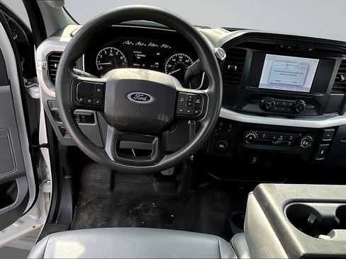 Used 2022 Ford F150 XL w/ Trailer Tow Package RWD image 7