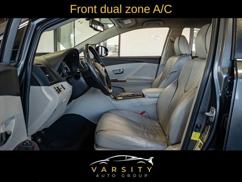 Used 2011 Toyota Venza AWD image 10