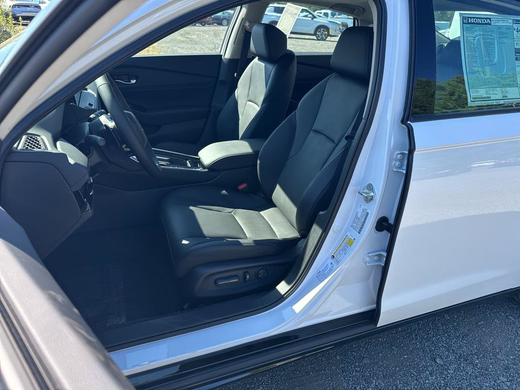 New 2026 Honda Accord Hybrid Touring image 27