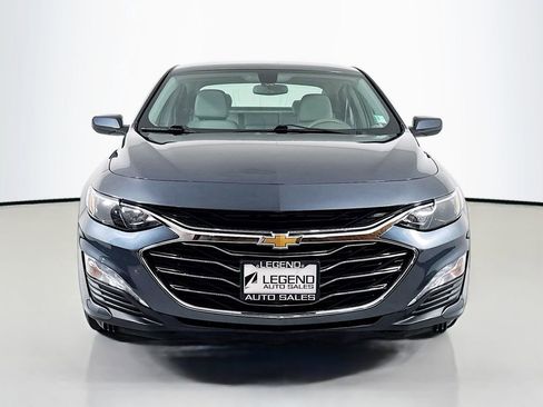 Used 2019 Chevrolet Malibu LT w/ LPO, Convenience Package 2 FWD image 2