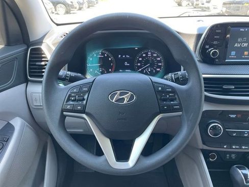 Used 2019 Hyundai Tucson Value FWD image 18