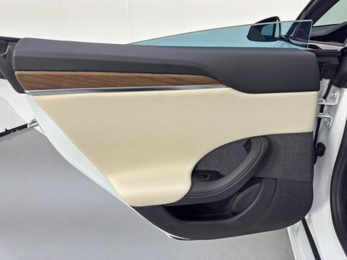 Used 2021 Tesla Model S Long Range image 47