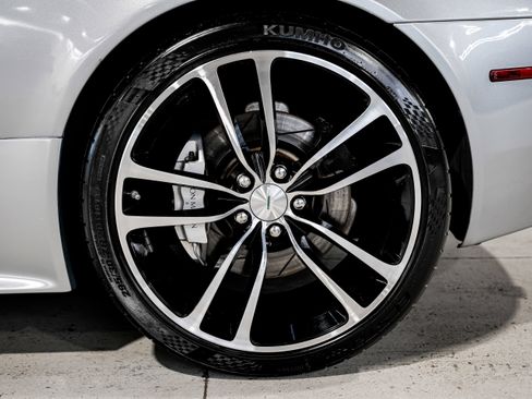 Used 2007 Aston Martin DB9 Volante image 40