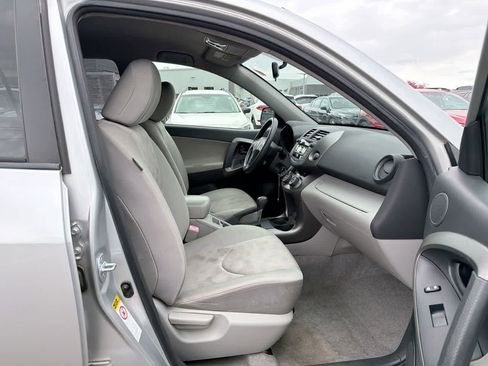 Used 2009 Toyota RAV4 4WD image 26