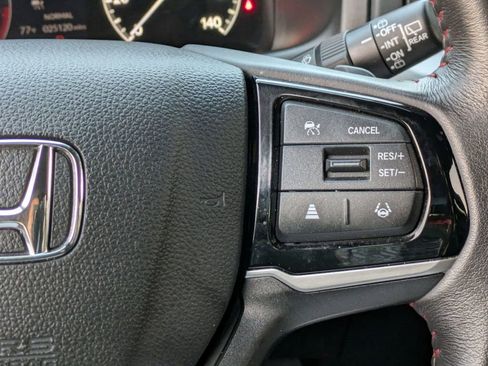 Used 2025 Honda Odyssey Sport-L image 21