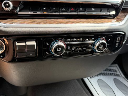 New 2026 GMC Sierra 1500 Elevation image 31