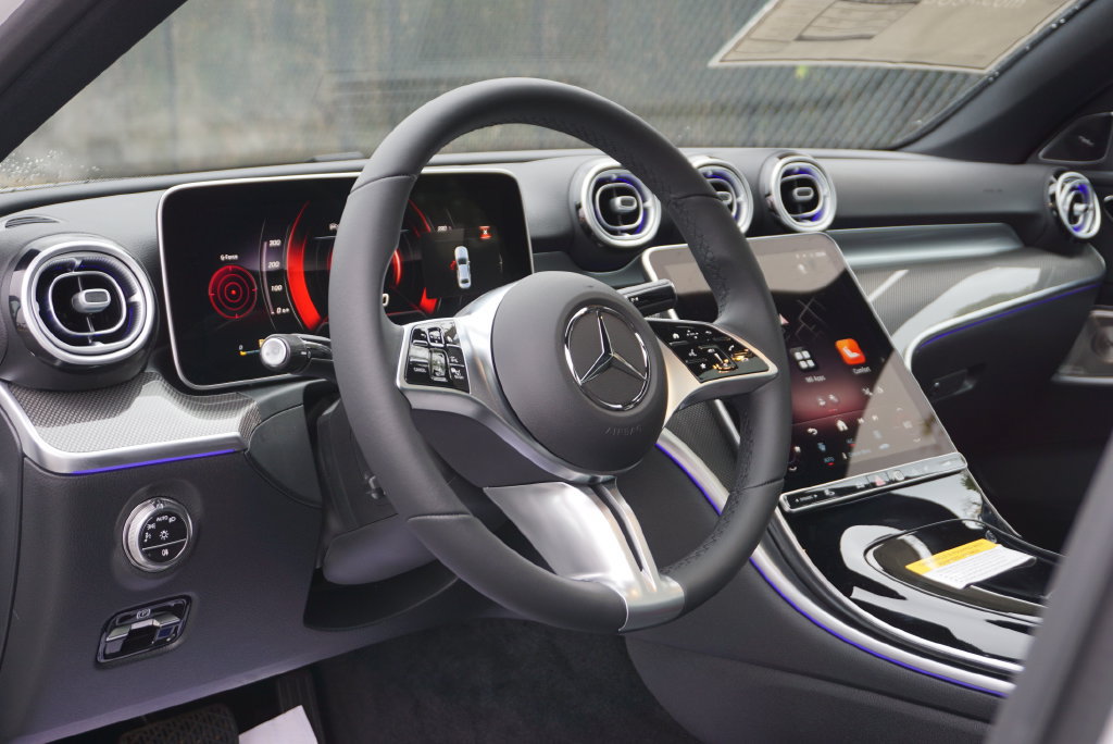 Certified 2026 Mercedes-Benz C 300 Sedan image 25